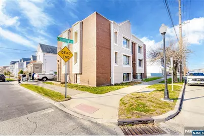 100 Lakeview Avenue 1A #1A, Clifton, NJ 07011 - Photo 2