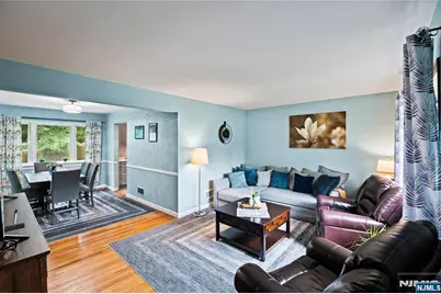 46 Linwood Avenue, Midland Park, NJ 07432 - Photo 4