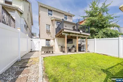420 Dewitt Avenue, Belleville, NJ 07109 - Photo 18
