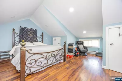 420 Dewitt Avenue, Belleville, NJ 07109 - Photo 12