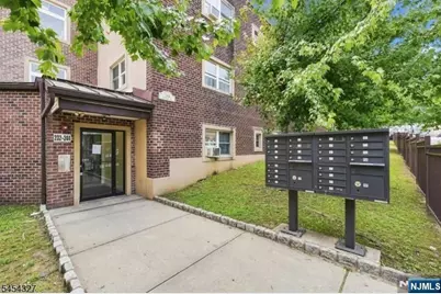 232 Shephard Avenue B6 #B6, Newark, NJ 07112 - Photo 16