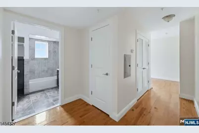 232 Shephard Avenue B6 #B6, Newark, NJ 07112 - Photo 14