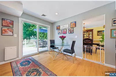 364 Piermont Avenue, Hillsdale, NJ 07642 - Photo 12