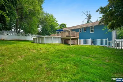 364 Piermont Avenue, Hillsdale, NJ 07642 - Photo 28