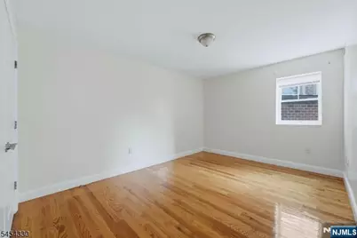 232 Shephard Avenue A4 #A4, Newark, NJ 07112 - Photo 8