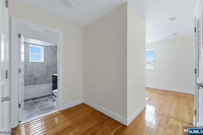 232 Shephard Avenue A4 #A4, Newark, NJ 07112 - Photo 4