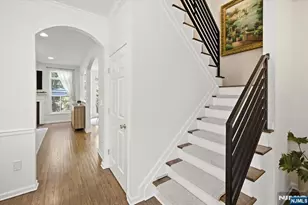 21 Chestnut Ct, Cedar Grove, NJ 07009 - Photo 8