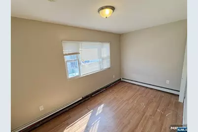 25 Ryerson Avenue, Paterson, NJ 07502 - Photo 8