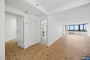 1265 15th Street 14C, Fort Lee, NJ 07024 - Photo 6