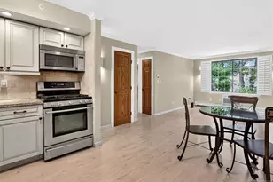 1510 Faulkner Ct, Mahwah, NJ 07430 - Photo 4