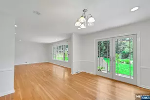 27 Stone Fence Rd, Allendale, NJ 07401 - Photo 12