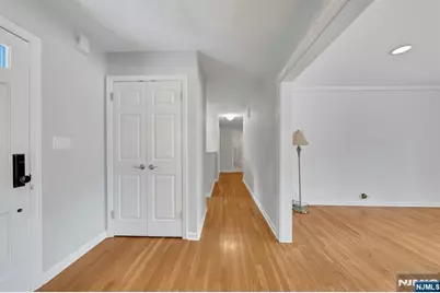 27 Stone Fence Road, Allendale, NJ 07401 - Photo 18