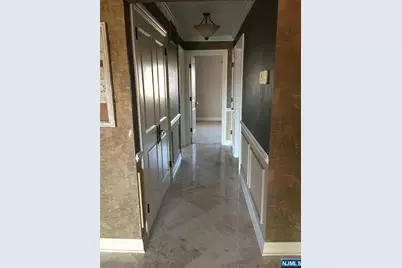 825 Riverside Avenue 16 #16, Lyndhurst Township, NJ 07071 - Photo 22