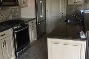 825 Riverside Ave 16, Lyndhurst Township, NJ 07071 - Photo 12