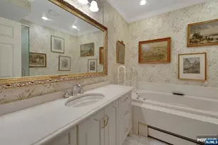 430 Windham Ct 430, Wyckoff Township, NJ 07481 - Photo 24