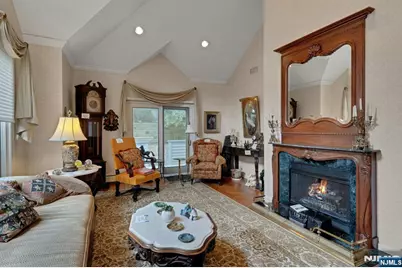 430 Windham Court 430 #430, Wyckoff Township, NJ 07481 - Photo 20