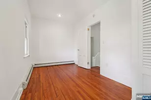 25 Prospect Ave Cottage, Montclair, NJ 07042 - Photo 16