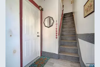 39 Hillman Street, Paterson, NJ 07522 - Photo 10