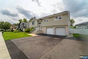 5 La Rosa Dr, Little Ferry, NJ 07643 - Photo 2