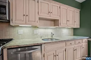 109 Vreeland Rd, West Milford, NJ 07480 - Photo 28