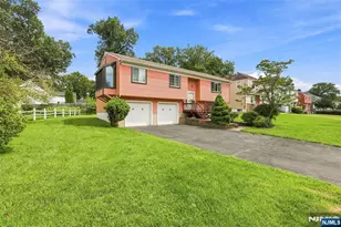 17 Lunn Ave, Bergenfield, NJ 07621 - Photo 6