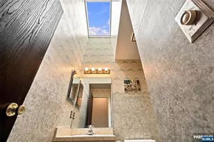 17 Lunn Ave, Bergenfield, NJ 07621 - Photo 36