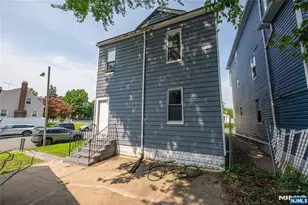 484 Prospect St, East Orange, NJ 07017 - Photo 34