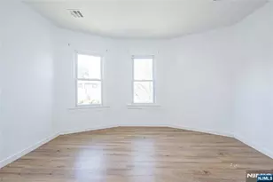 484 Prospect St, East Orange, NJ 07017 - Photo 20