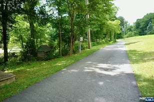 46/48 Oak Rd, Boonton Township, NJ 07005 - Photo 28