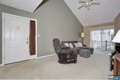 379 Cambridge Drive, Ramsey, NJ 07446 - Photo 10
