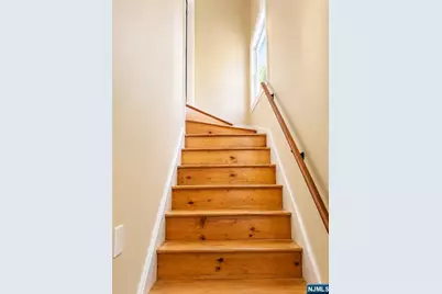 52 Valley Street, Newark, NJ 07106 - Photo 6