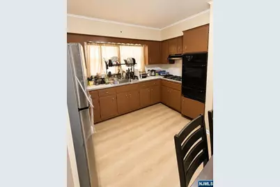 52 Valley Street, Newark, NJ 07106 - Photo 18