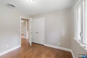 377 Chelsea St, Paramus, NJ 07652 - Photo 16
