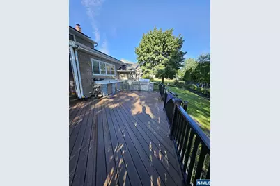 11 Benjamin Place, Pequannock Township, NJ 07440 - Photo 32