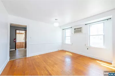 8-02 Henderson Boulevard, Fair Lawn, NJ 07410 - Photo 6