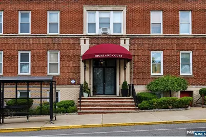 6045 Boulevard East C9 #C9, West New York, NJ 07093 - Photo 8
