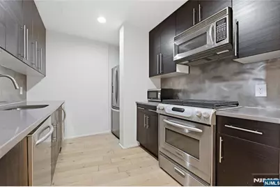 1008 Hudson Park, Edgewater, NJ 07020 - Photo 10