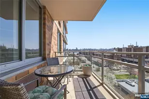 1008 Hudson Park, Edgewater, NJ 07020 - Photo 26