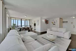 200 Winston Dr 2504, Cliffside Park, NJ 07010 - Photo 4