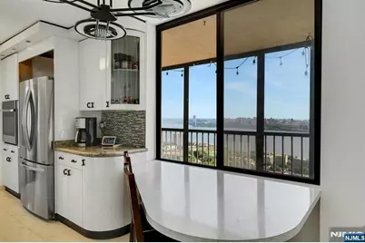 200 Winston Drive 2504 #2504, Cliffside Park, NJ 07010 - Photo 8