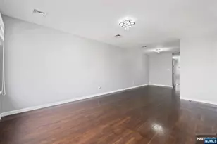 725 19th St, Newark, NJ 07103 - Photo 14