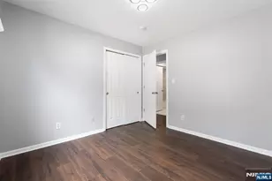 725 19th St, Newark, NJ 07103 - Photo 20