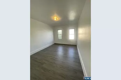 353-355 20th Avenue 3 #3, Paterson, NJ 07513 - Photo 16