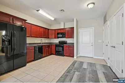 5808 Washington Street 507 #507, West New York, NJ 07093 - Photo 4