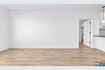 520 Cliff Street 202 #202, Fairview, NJ 07022 - Photo 12