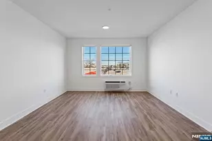 520 Cliff Street 202, Fairview, NJ 07022 - Photo 10