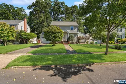 164 Kensington Road, River Edge, NJ 07661 - Photo 1