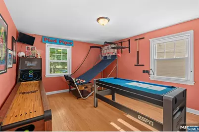 164 Kensington Road, River Edge, NJ 07661 - Photo 14