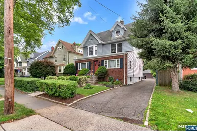 558 Argyle Avenue 2 #2, Orange, NJ 07050 - Photo 2