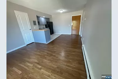 75 Sussex Street 7C #7C, Hackensack, NJ 07601 - Photo 4